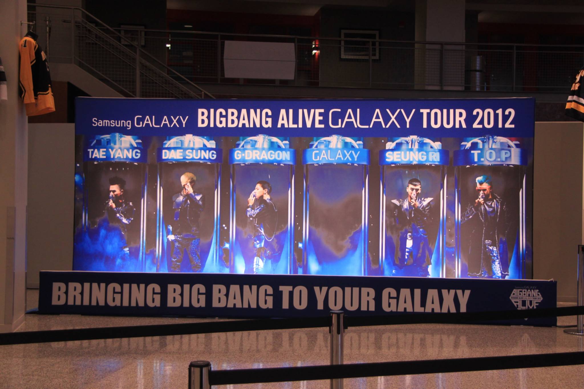 bigbang alive galaxy tour 2012